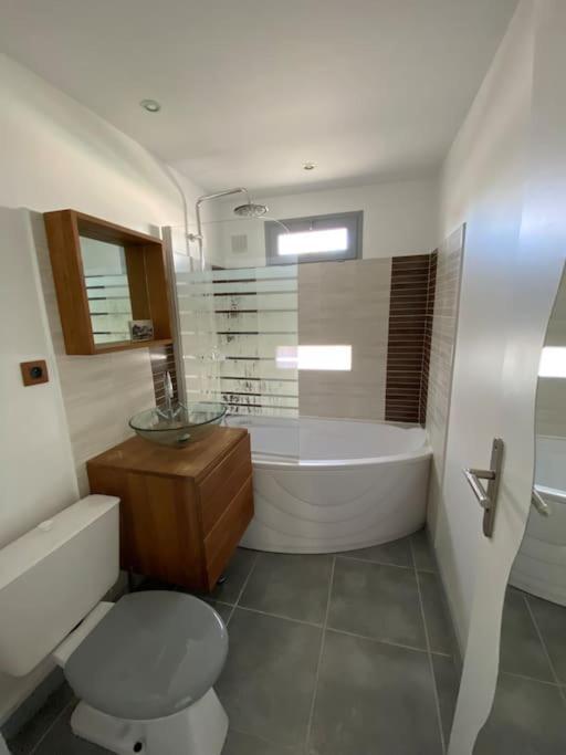 Agreable Maison, Plage A 400M, Jardin, Piscine Et Tennis แซ็งต์-ปาเลส์-ซูร์-แมร์ ภายนอก รูปภาพ